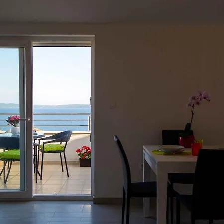 Two-bedroom In Okrug Gornji Iii Trogir